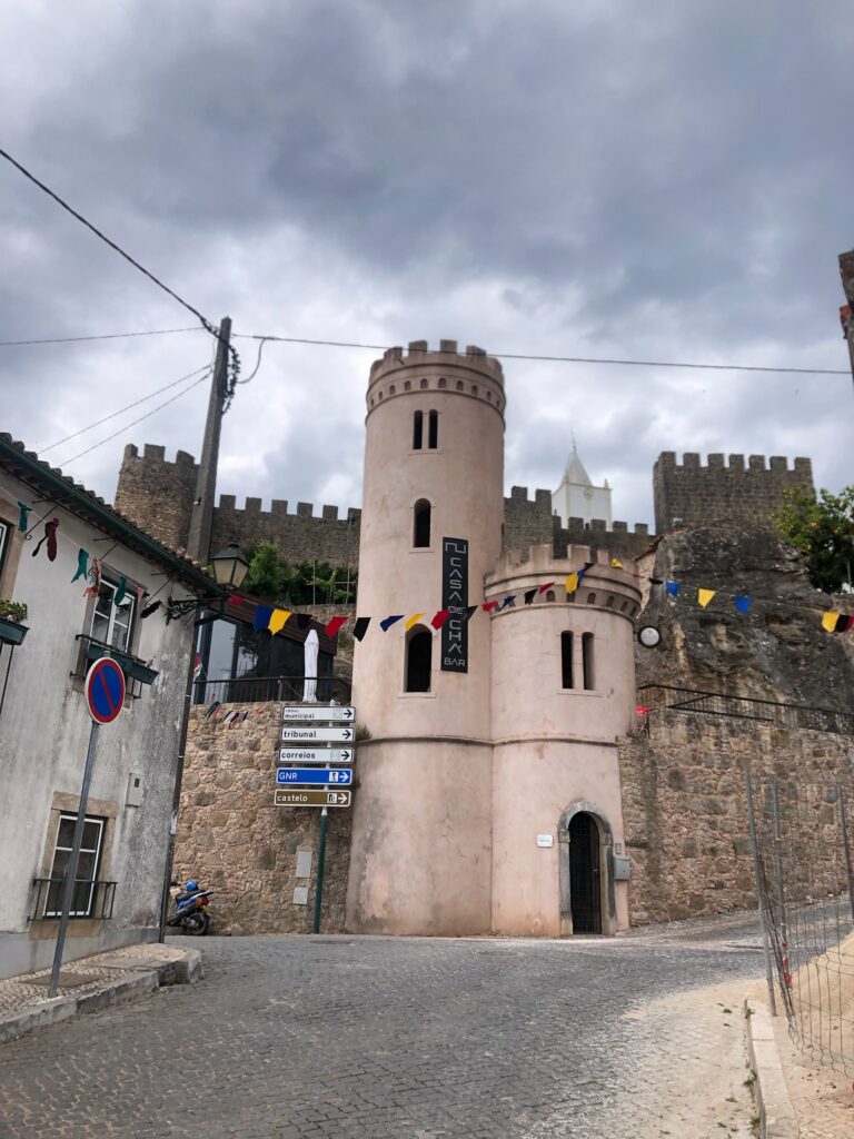 0FA604EF 1B0E 4E83 A5D1 B61B54836E32 768x1024