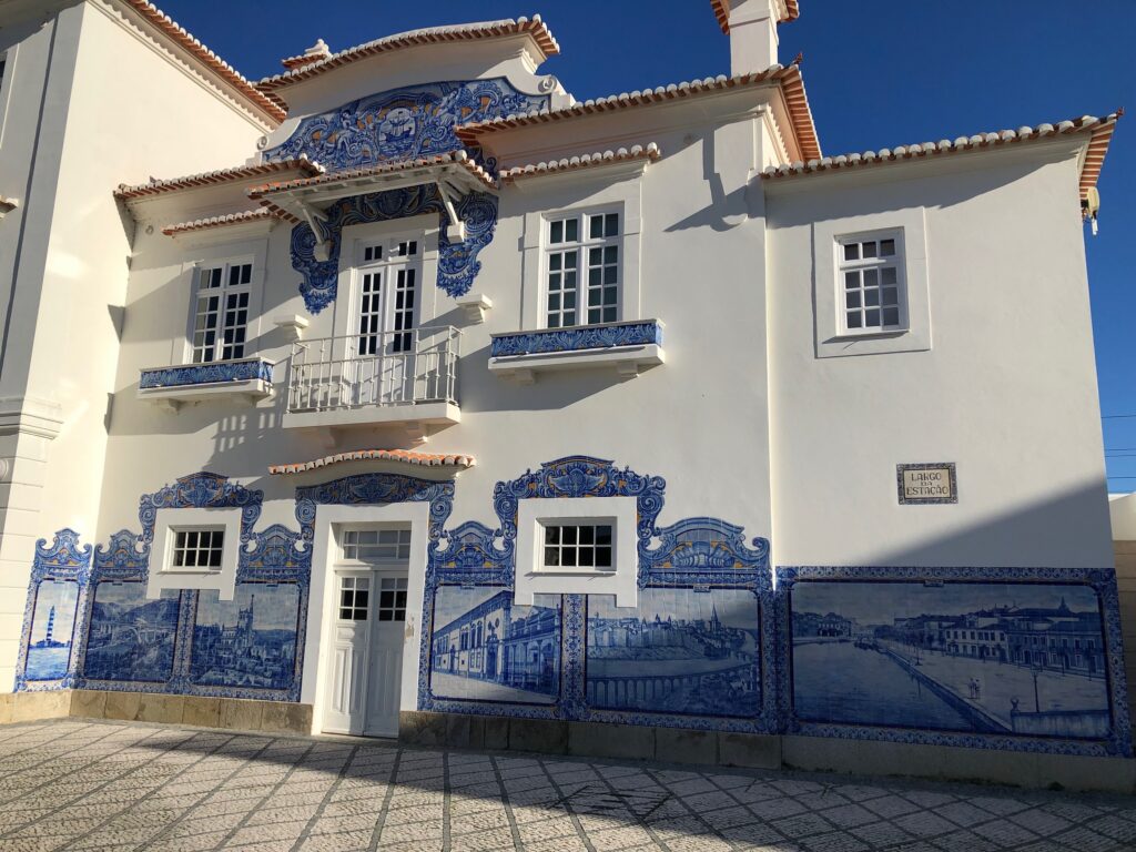 Estacao Ferroviaria de Aveiro - old railway station in Aveiro with azulege