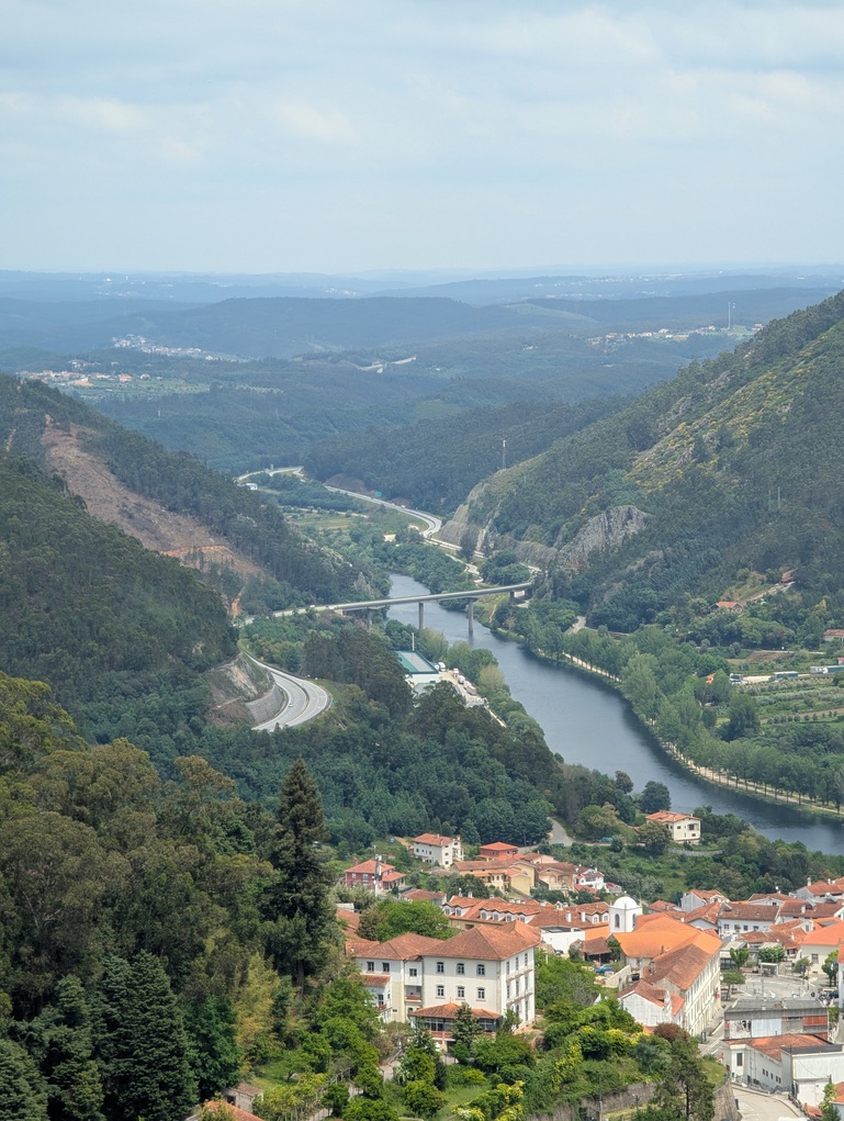 B312A88C DEE3 43AD B5AF B491DED7E46C 1 105 c