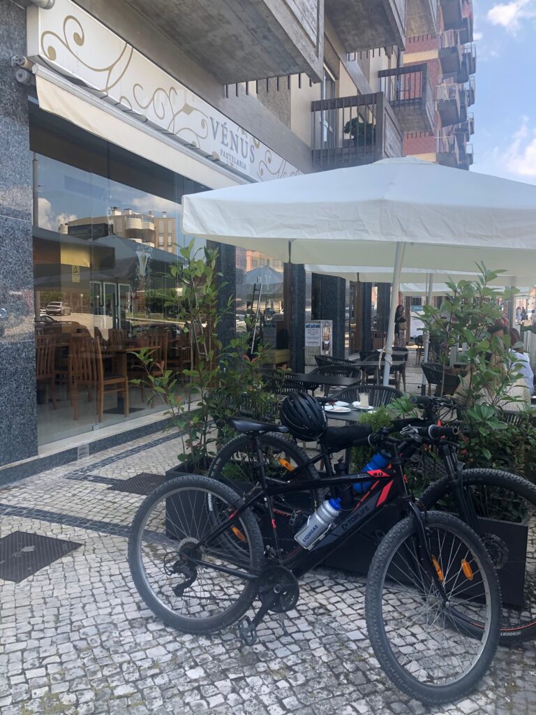 BF1DFF7F CD57 4229 BAE9 28138EAF79A1 768x1024