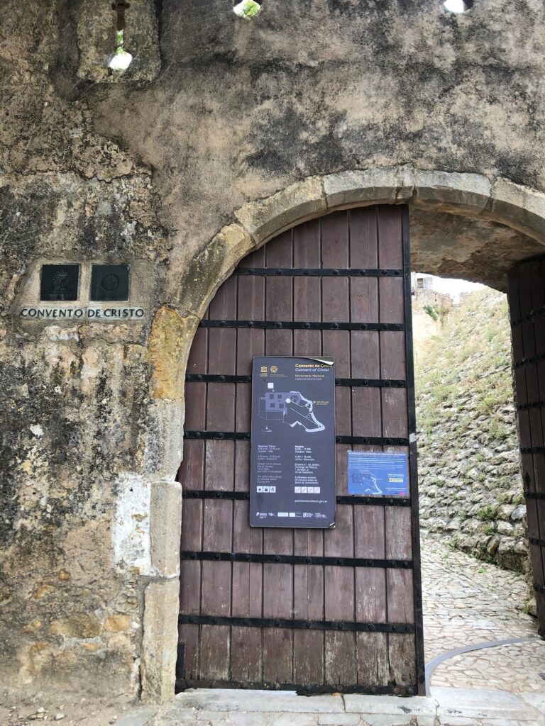 C111B831 C606 419F B0FE E2BBB41DA738 768x1024