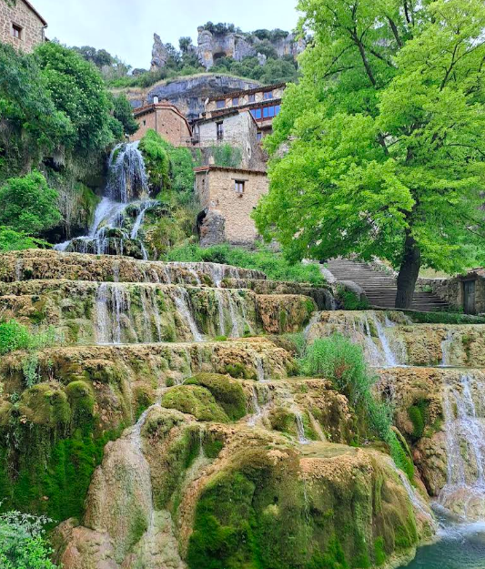 Cascada de Orbaneja del Castillo 4