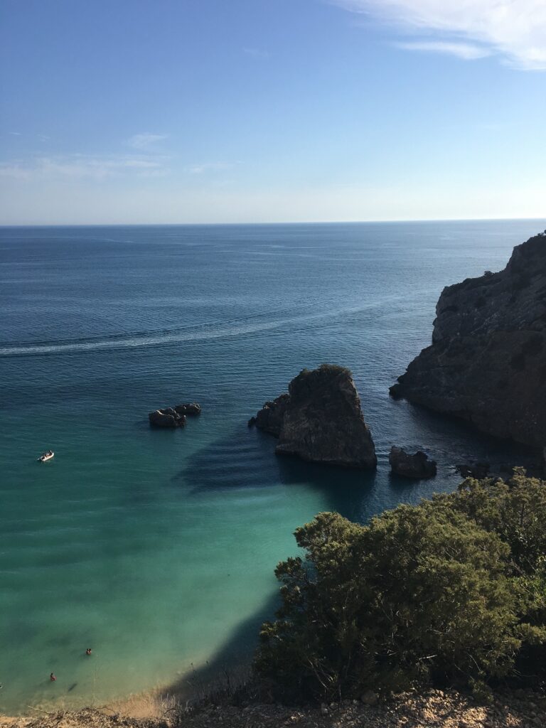 FD90AD4F 250F 433D B62F DF1198AFB899 768x1024