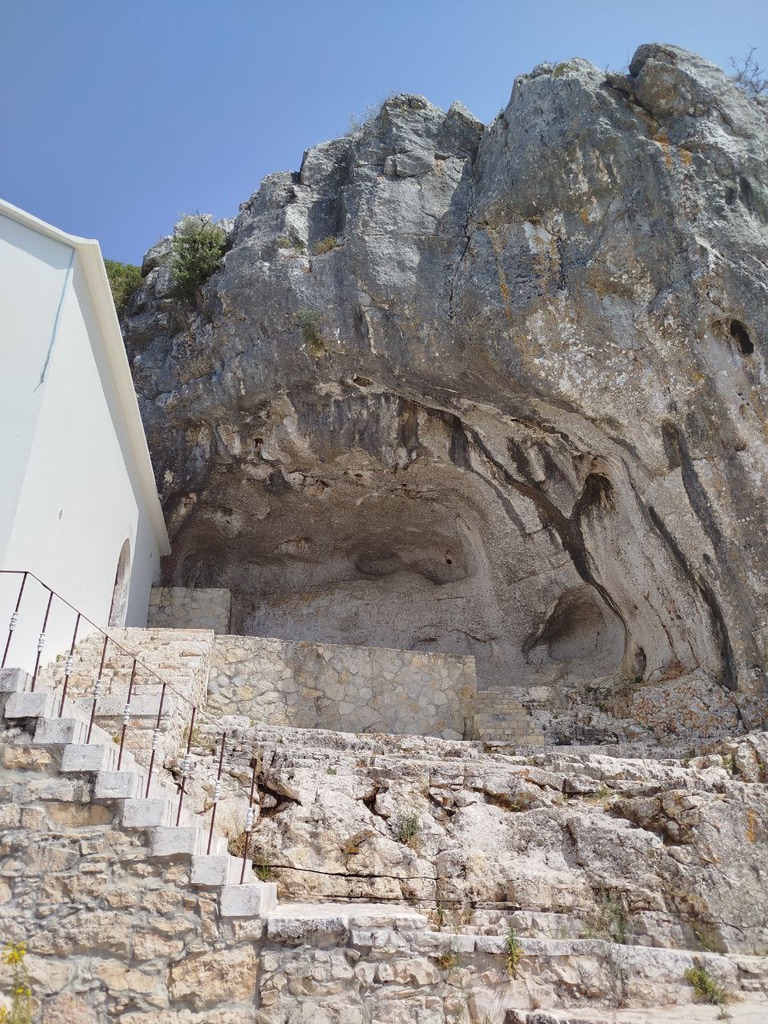 EEC80B25 F5A3 4B61 851C 50B17CD23028 1 105 c