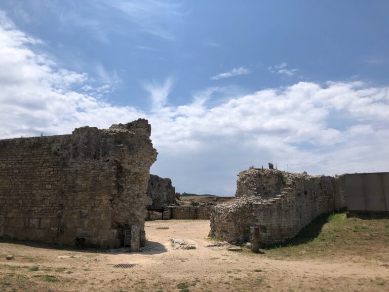 F348C8EA 6243 4BD9 8600 0C3F899DFFB7 768x576